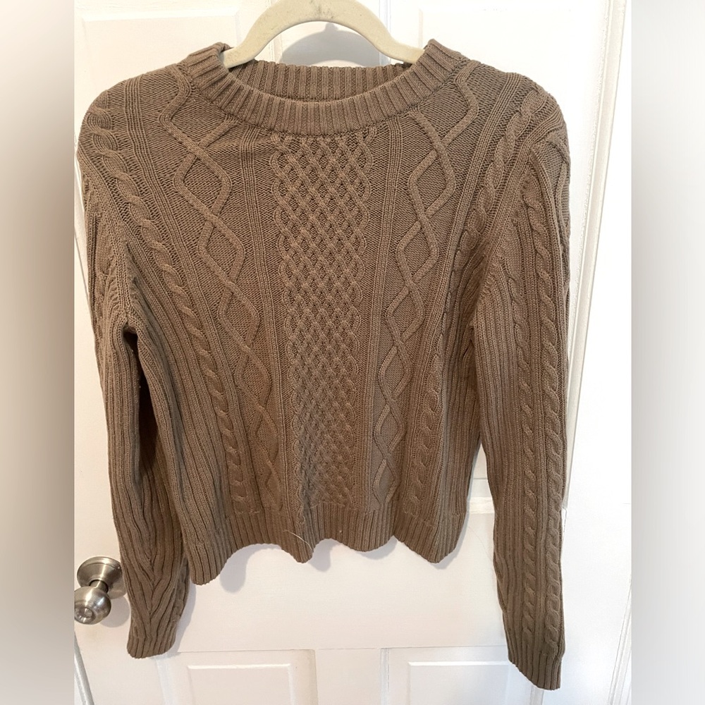 Gap cable knit 100% cotton sweater